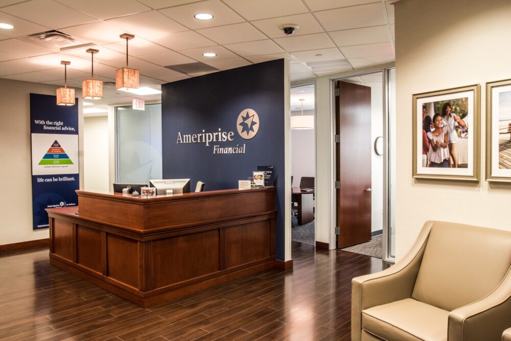 Zoom in view of Ameriprise Financial Reception Desk